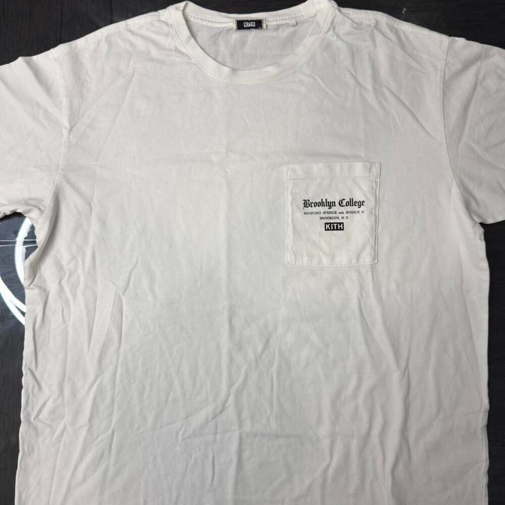 Kith Men's White T-shirt